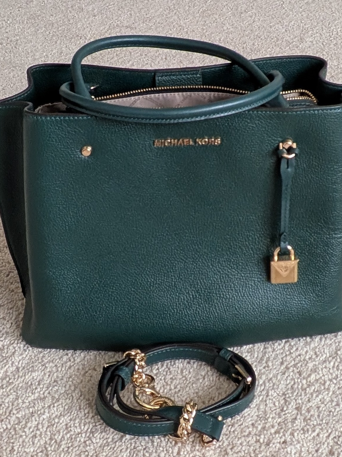 Michael Kors Emerald Green Leather Large Satchel Bag. Used-Excellent Condition